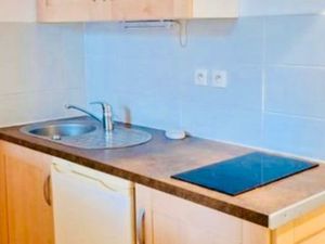 Studio meublé a louer roquemaure (30)