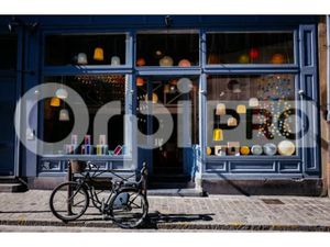 LOCAL COMMERCIAL A VENDRE