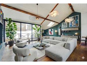 Paris 9ème -Nouvelle Athènes -Maison/Loft 7 pièces terrasses
