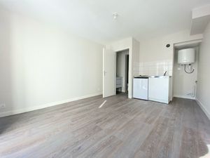 Location Appartement 1 pièce 17m² NIORT 79000