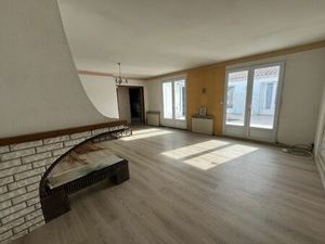 Vente maison 5 pièces 241 m² Rochefort (17300)