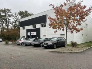 Locaux d'activités à louer 586 m2 Auray