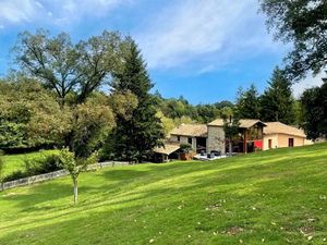 Vente maison 5 pièces 327 m² Melle (79500)