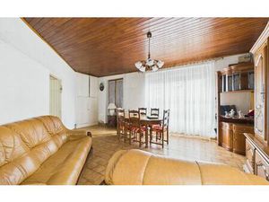 Maison Saint-Sauveur 135 m² T-6 à vendre  107 000 €