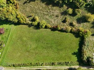 Vente terrain 7447 m² à Châteauneuf-sur-Charente (16120)  19 990 €