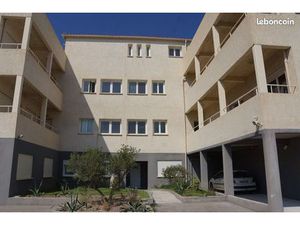 Bureau Pielettes LE ROVE