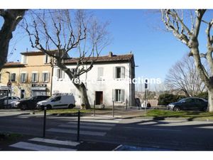 Vente appartement 2 pièces 60 m² à Carpentras (84200)  99 000 €