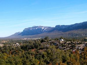 Location appartement 2 pièces 50 m² à Plan-d'Aups-Sainte-Baume (83640)  700 €