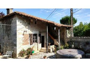 Petit Joyau en Pierre  3 Chambres  Environnement Champêtre et Paisible  Dépendance  Près d