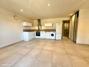 Location annuelle studio 30m² avec terrasse à Calenzana  eau et électricité comprises