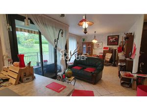 À vendre  appartement 68 m² 3 pièces à OULLINS (69600)