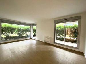 Location Appartement 5 pièces 101m² NEUILLY SUR SEINE 92200