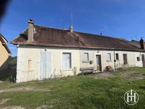 Vente maison 6 pièces 125 m² à Saint-Bonnet-Tronçais (03360)  50 000 €