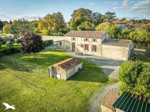 Vente maison 5 pièces 113 m² à Saint-felix (17330)  177 541 €