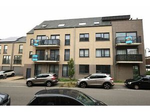 Lichtrijk appartement met terras