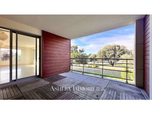 Location appartement 1 pièce 120 m² à La Rochelle (17000)