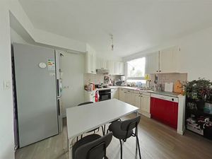 Location Appartement 3 pièces 57m² ISSY LES MOULINEAUX 92130