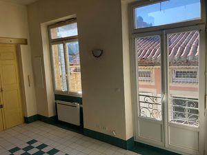 APPARTEMENT ST CHAMAS - 2 pièce(s) - 34 m2