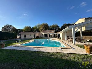 Vente maison 7 pièces 167 m² à Arsac (33460)  470 000 €