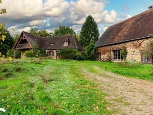 Vente maison 7 pièces 300 m² à Jumilhac-le-Grand (24630)  520 000 €