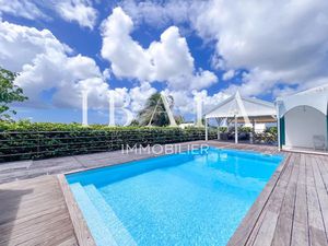 Vente maison 6 pièces 2400 m² à Sainte Anne (97180)  696 800 €