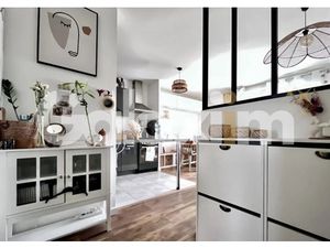 Vente appartement 2 pièces 45 m² à La Mézière (35520)  177 450 €