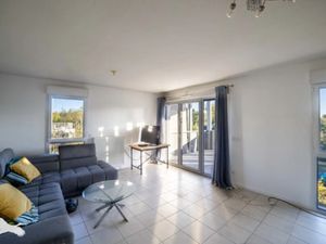 Vente appartement 3 pièces 65 m² à Bayonne (64100)  286 740 €