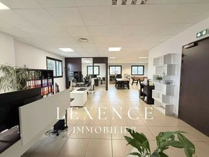 Vente local commercial 8 pièces