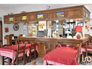 Vente locaux professionnels 146 m² à Forbach (57600)  198 000 €