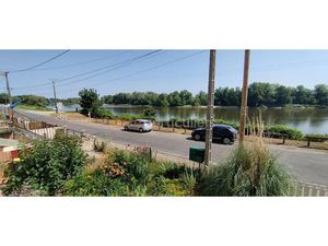 Vente immeuble à Marseilles-lès-Aubigny (18320)  160 623 €