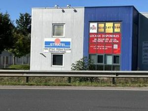 Bureau de prestige de 412 m2 en location - Messein  Grand Est