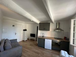 Location appartement 2 pièces 29 m² à Cagnes-sur-Mer (06800)