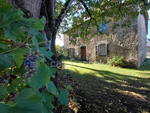 Vente maison 6 pièces 149 m² Puycapel (15340)