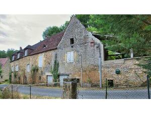 Vallãe Dordogne - Maison divisée en deux logements à restaurer e