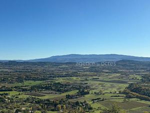 Immeuble Gordes 115 m2 local + logement duplex