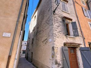 Vente maison 4 pièces 76 m² Varages (83670)