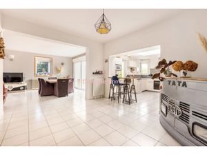 Vente maison 5 pièces 155 m² à Mouvaux (59420)  495 000 €