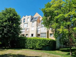 Vente appartement 2 pièces 50 m² à Gagny (93220)  180 000 €