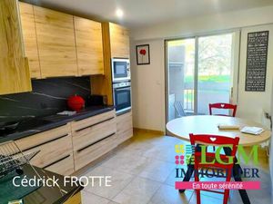 APPARTEMENT 5 PIECES DANS UNE RESIDENCE CALME