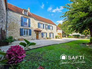 Propriété de charme 6 pièces- 195m²- 2160m²