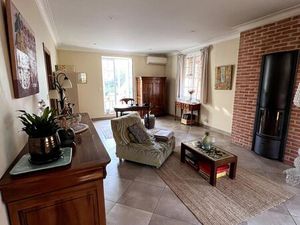 Annonce vente maison 8 pièces de 260m2 à Lagrave (81150) - ParuVendu.fr ref 992782950145