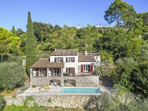 Villa provençale avec piscine et vue panoramique – Auribeau-sur-Siagne