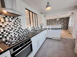 Vente appartement 4 pièces 97 m² à Pierrelaye (95220)  249 900 €