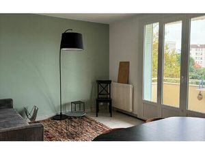 Location appartement  62.47 m² T-3 à Francheville  1 090 €