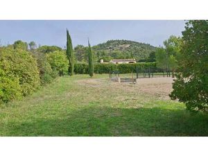 Terrain constructible viabilisé à vendre