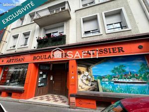 Immeuble 311 m² CHARMES