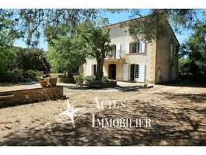 Maison de luxe à vendre à Grans