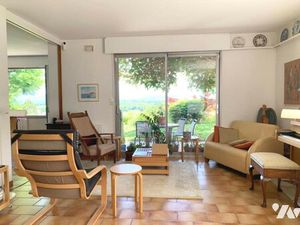 Maison de luxe à vendre à Sauverny