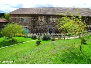 Ferme 10 pièces 163 m²