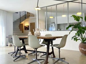 Maison traditionnelle à vendre à Saint-Laurent-des-Arbres